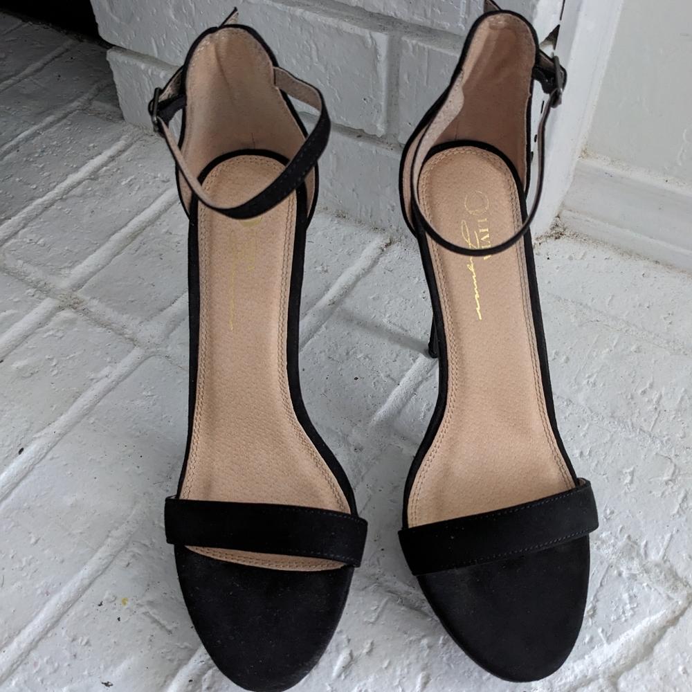 Olivia Ferguson Heels